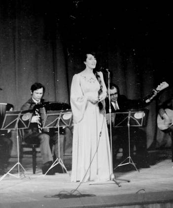 Фотография из архива, снятой на концерте в 80-х годах